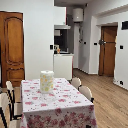 Barabino Apartament *